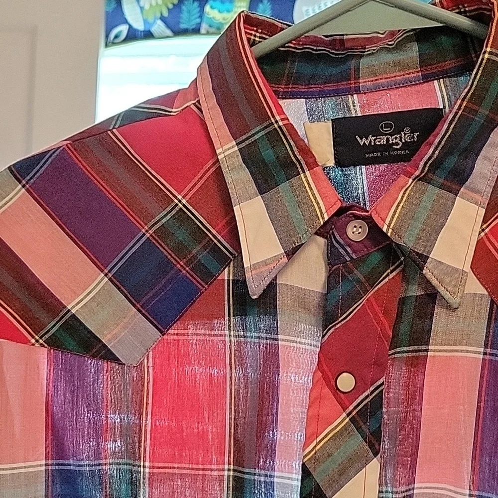 Vintagr Wrangler Red Plaid Western Shirt - Picture 8 of 8